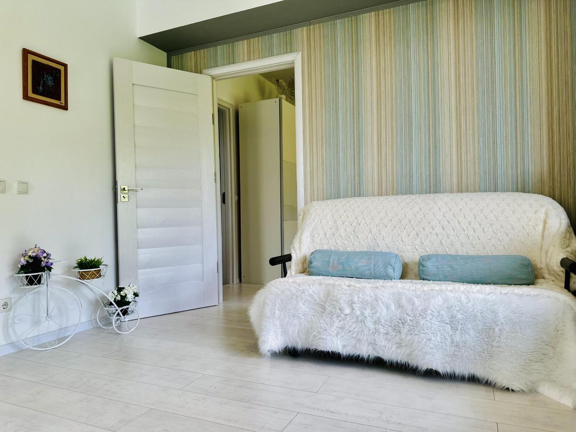 Sky Is The Limit Apartment ซินายา ภายนอก รูปภาพ